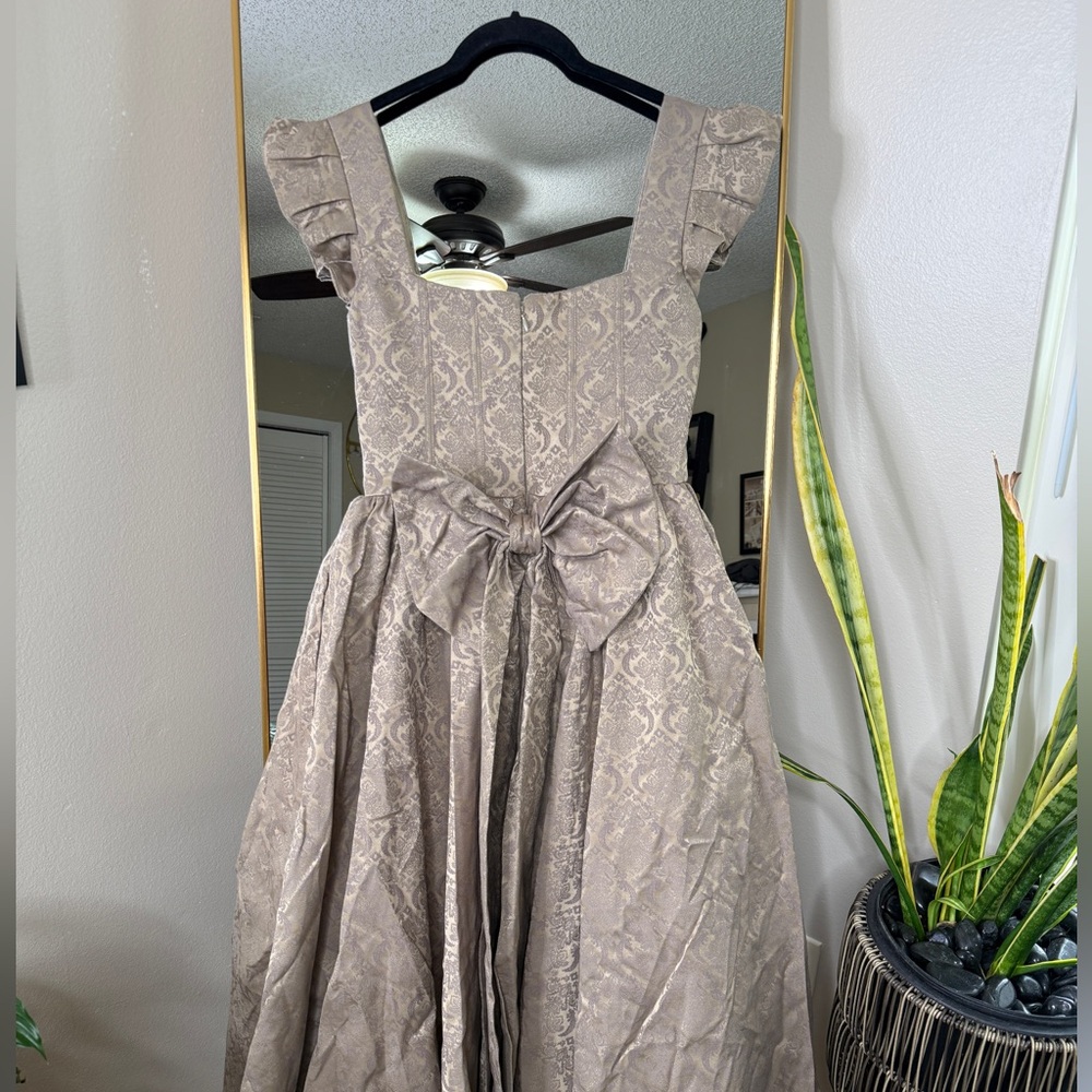 HOUSE OF CB 'Alessandra' Gold Jacquard Midi Dress w/ Detachable Bow NWOT - Picture 9 of 10